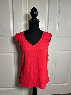 Skies Are Blue red textured cap sleeve blouse size XS